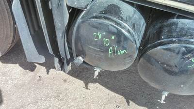 Volvo VNL Left Air Tank