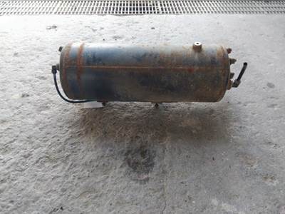 Volvo VNM Air Tank