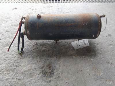 Volvo VNM Air Tank