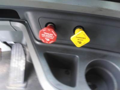 Bendix T680 Air Valve