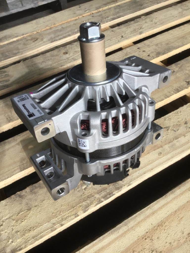 2016 Delco 28 SI Alternator for a Freightliner CASCADIA 125 For Sale