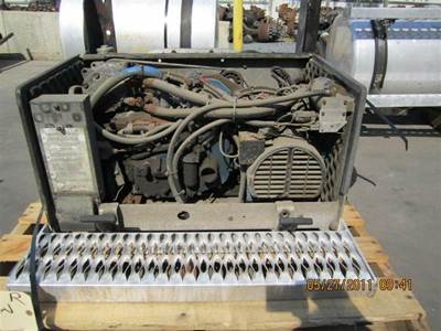 Western Star 4964EX Auxiliary Power Unit (APU)