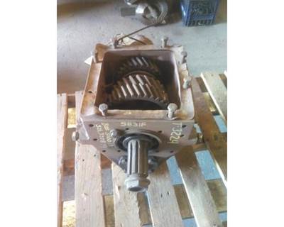 Spicer 5831F Auxillary Transmission