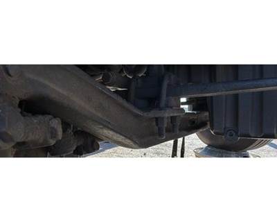 Daimler Chrysler A 680 331 46 01 Front Axle Assembly