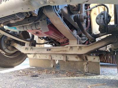 Detroit DA-F-10.0-3 Front Axle Assembly