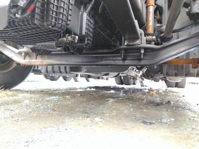 Detroit DA-F-12.5-3 Front Axle Assembly