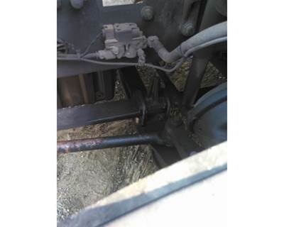 Detroit DA-F-12.5-3 Front Axle Assembly