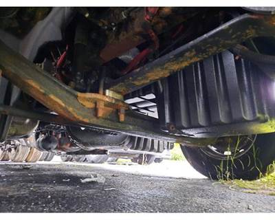 Detroit DA-F-12.5-3 Front Axle Assembly
