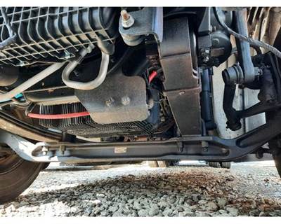 Detroit DA-F-14.7-3 Front Axle Assembly
