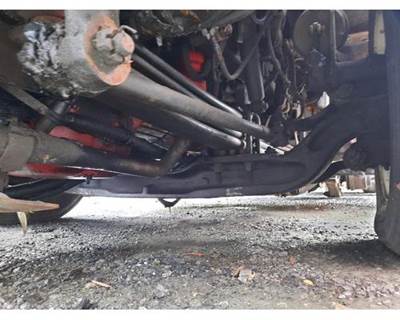 Eaton-Spicer D-2000W Front Axle Assembly