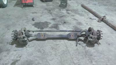 Eaton-Spicer D-700 Front Axle Assembly