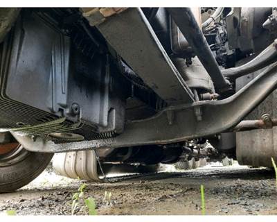Eaton-Spicer D1251IL Front Axle Assembly