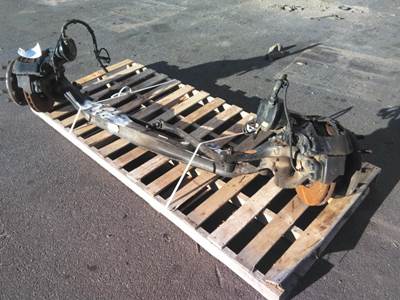 Eaton-Spicer D1321IL Front Axle Assembly