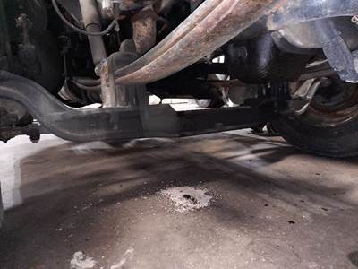 Eaton-Spicer E1002I Front Axle Assembly