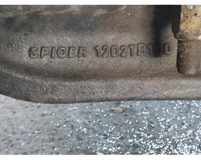 Eaton-Spicer E1202T Front Axle Assembly