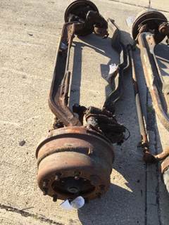 Eaton-Spicer I-120 Front Axle Assembly