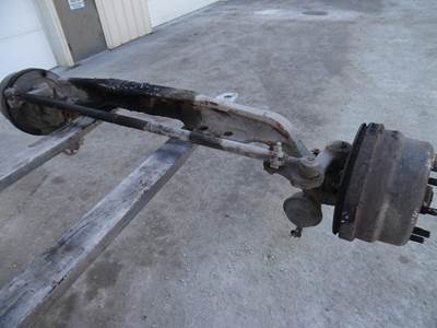 International 8600 Front Axle Assembly