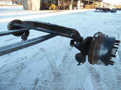 International 8600 Front Axle Assembly