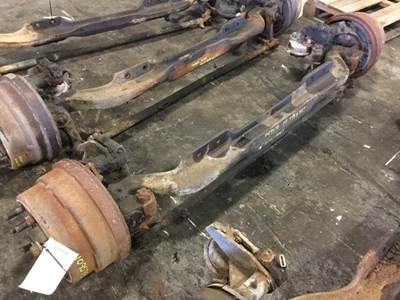 Eaton-Spicer I-120SG Front Axle Assembly