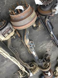 Hendrickson SteerTek Front Axle Assembly