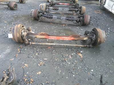 Mack 3QH590M Front Axle Assembly