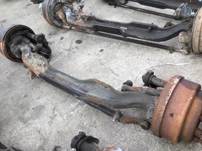 Mack LE612 Front Axle Assembly