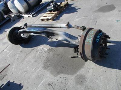 Mack MRU613 Front Axle Assembly