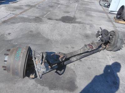 Mack Front Axle Assembly for a Mack CANNOT BE IDENTIFIED