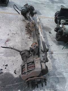 Mack Front Axle Assembly for a Mack CANNOT BE IDENTIFIED