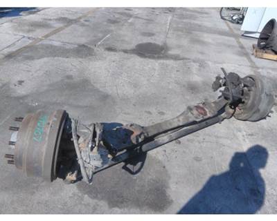 Mack Front Axle Assembly for a Mack CANNOT BE IDENTIFIED