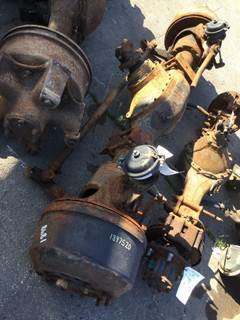 Marmon-Herrington MT-22 Front Axle Assembly for a Marmon Herrington MT-22