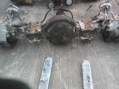 Meritor RF-21-156 Front Axle Assembly