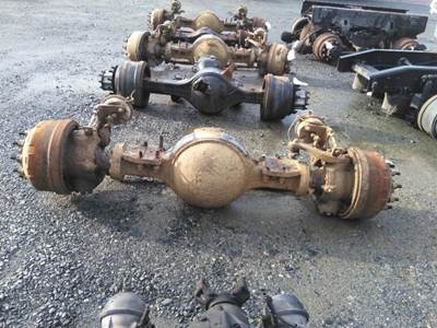 Meritor RF-22-166 Front Axle Assembly