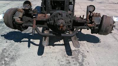 Meritor RF-23-160 Front Axle Assembly