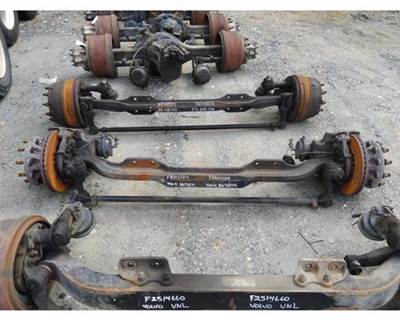 Meritor-Rockwell MFS-13-123A Front Axle Assembly