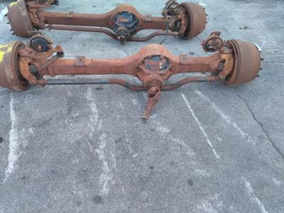 Spicer RA30 Front Axle Assembly