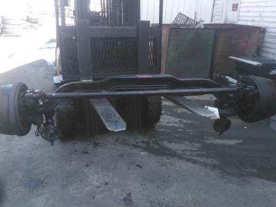 Volvo CANNOT BE IDENTIFIED Front Axle Assembly