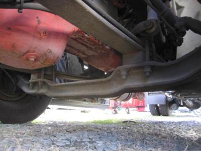 Mack 3QH590M Front Axle Assembly