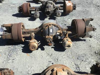 Dana/IHC M210T Rear Axle Assembly for a Dana-Ihc M210T