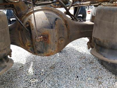 Detroit DARS-17.5-4 Rear Axle Assembly