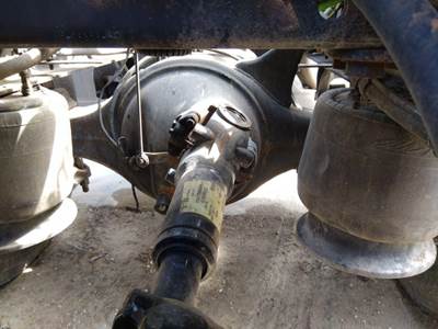 Detroit DART400-4N Rear Axle Assembly