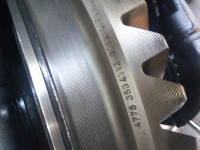 Detroit DART400-4RR308 Rear Axle Assembly