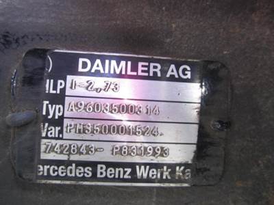 Detroit RS23-6N Rear Axle Assembly