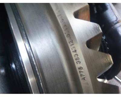 Detroit RT40-NFDRR308 Rear Axle Assembly