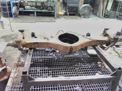 Eaton-Spicer 15040S Rear Axle Assembly