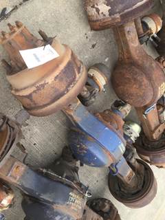 Eaton-Spicer 17060S Rear Axle Assembly