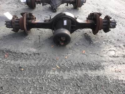Eaton-Spicer 17060S Rear Axle Assembly