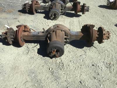 Eaton-Spicer 17060S Rear Axle Assembly