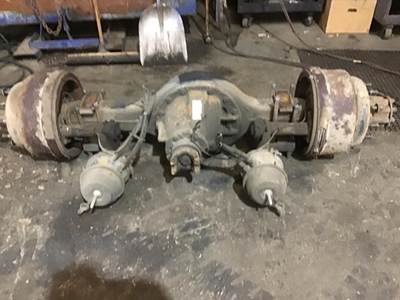 Eaton-Spicer 17060S Rear Axle Assembly