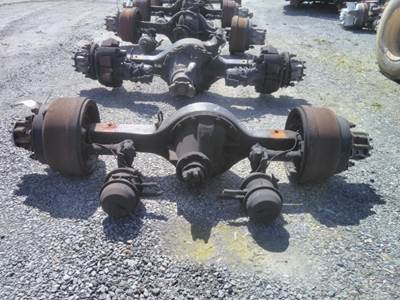 Eaton-Spicer 17060S Rear Axle Assembly